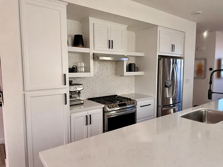 1721 Campbell St — Photo 14