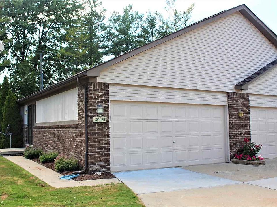 1st image of 20451 Brandonwood Dr