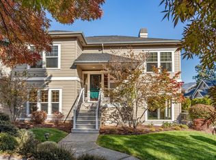 451 Holly St, Ashland, OR