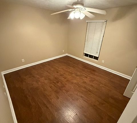 Large Bedroom 1 upstairs.