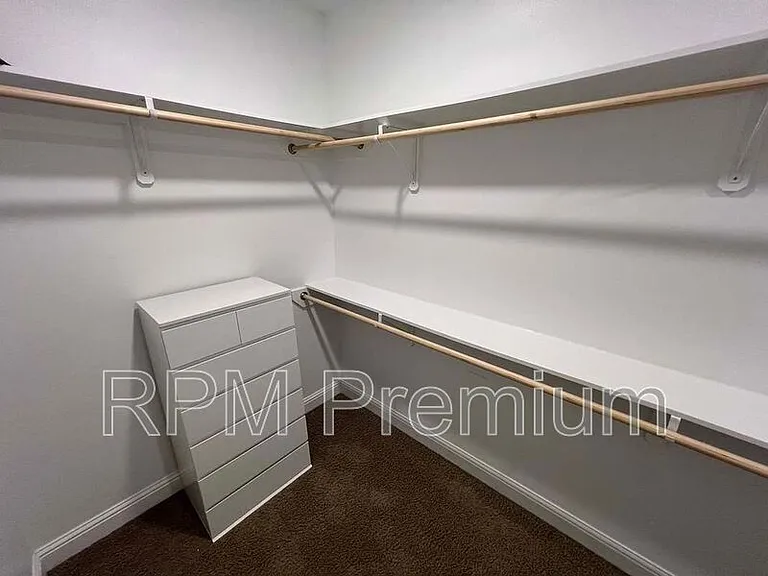 6212 Lake Edge Dr — Photo 29