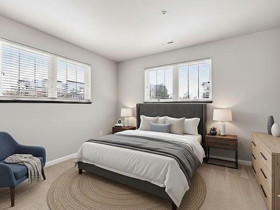 3rd image of 5192 Sassafras Dr #109