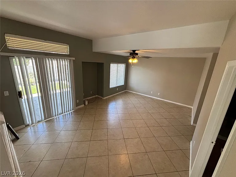 7909 Constantinople Ave — Photo 13