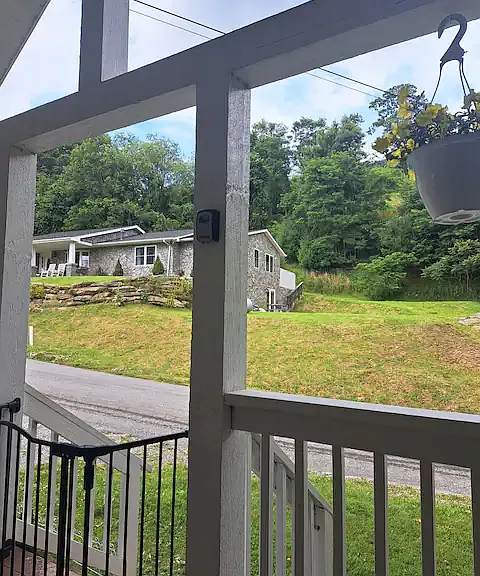Gilliam Rd — Photo 1