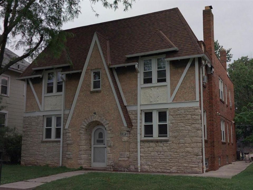 1st image of 2374 Glenmawr Ave APT D
