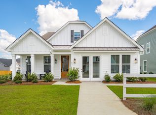 780 Opal Wing St, Moncks Corner, SC 29461