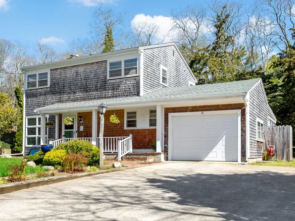 30 Rogers Road, Falmouth, MA 02540
