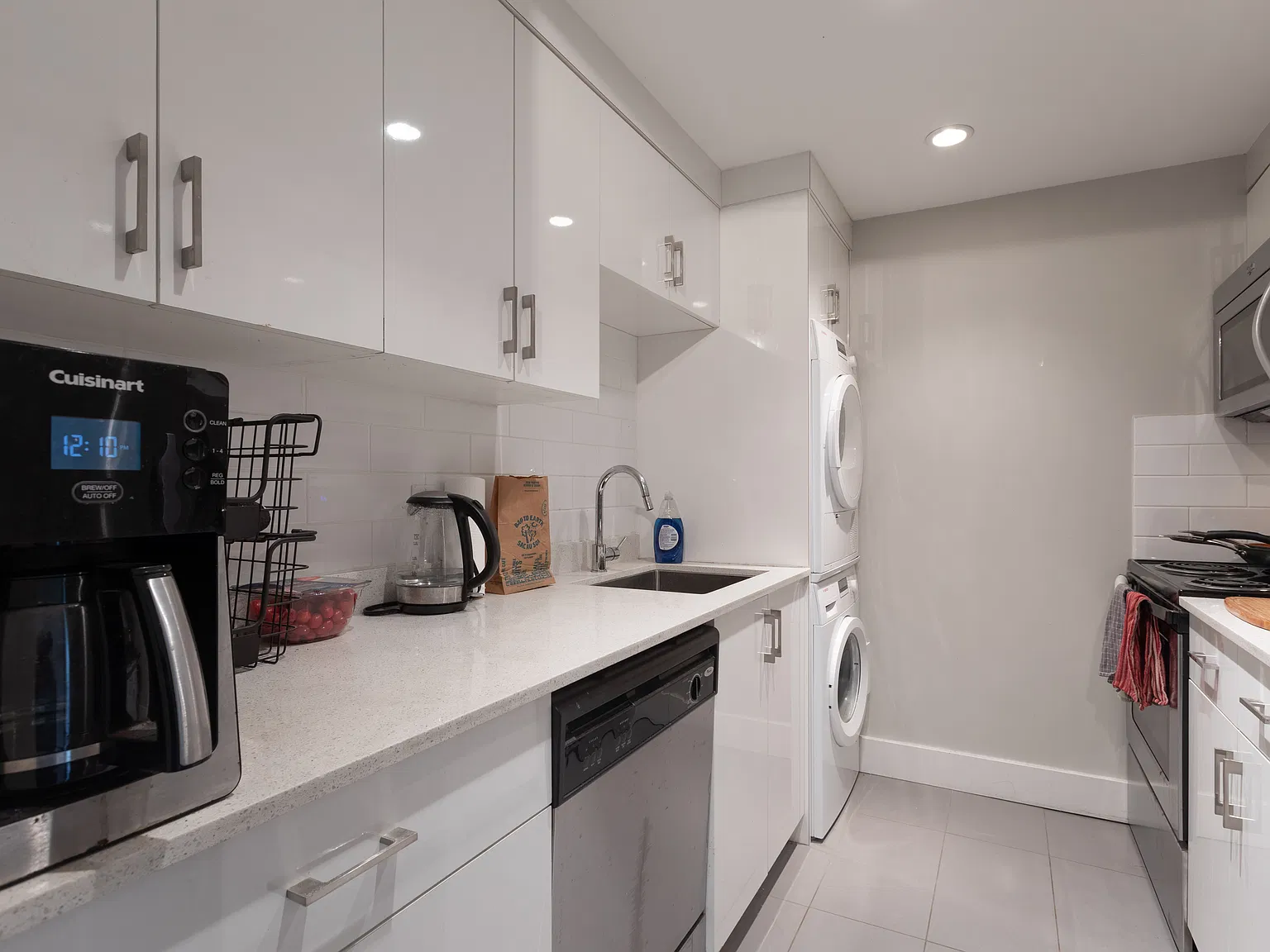 1 bed, 600 sqft, $2,175 — Photo 3