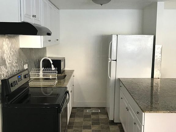 2nd image of 4005 S 300 E APT 25