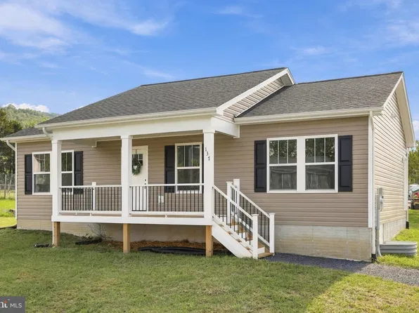 137 Sassafras Ln, Wardensville, WV 26851