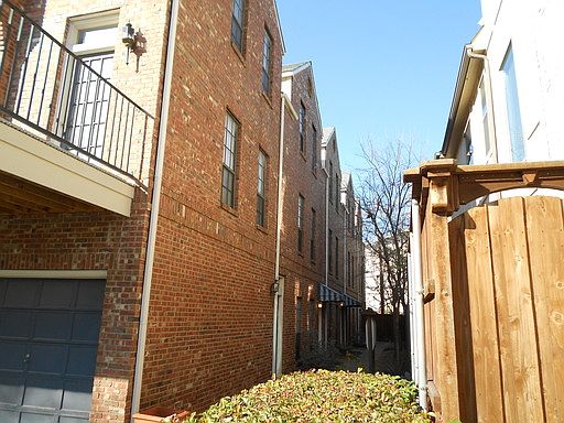 1st image of 4111 Herschel Ave