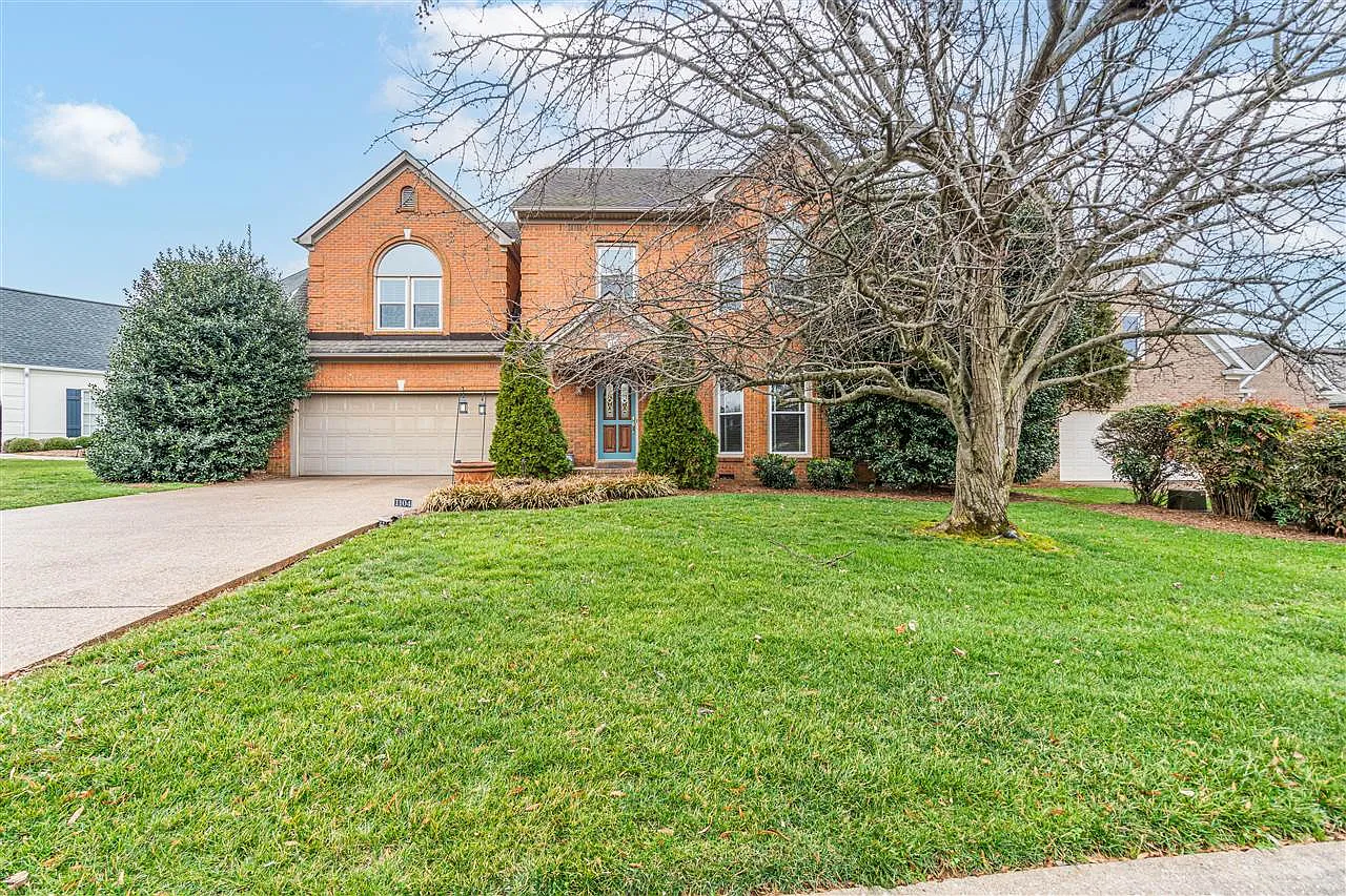 1104 Saint Andrews Cir photo 1