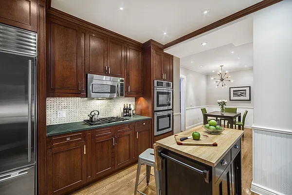 Sold by Halstead Real Estate | media 5