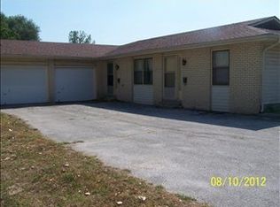 214 W College St, Bolivar, MO 65613