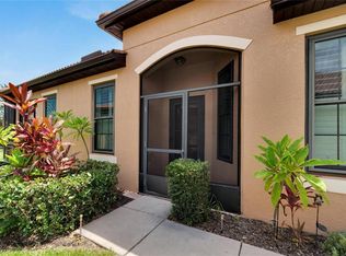 5660 Sunset Falls Dr, Apollo Beach, FL 33572