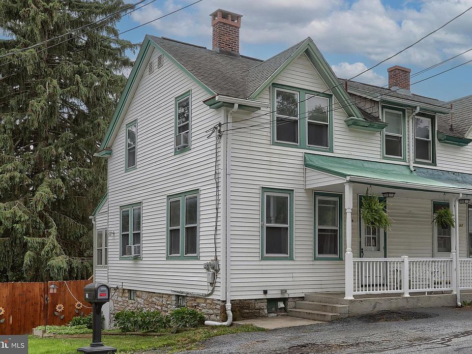 1st image of 369 Boyd St