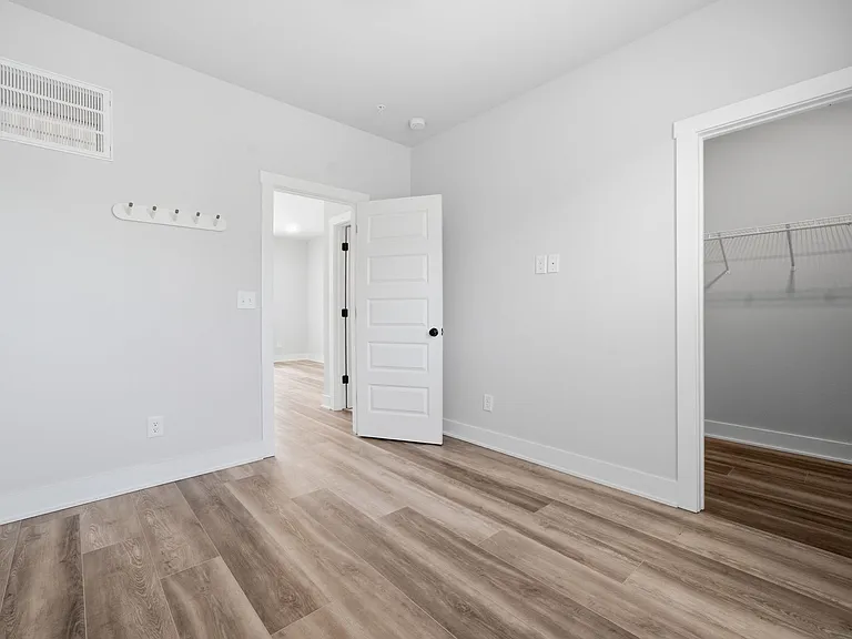 1737 Dunavant St — Photo 26