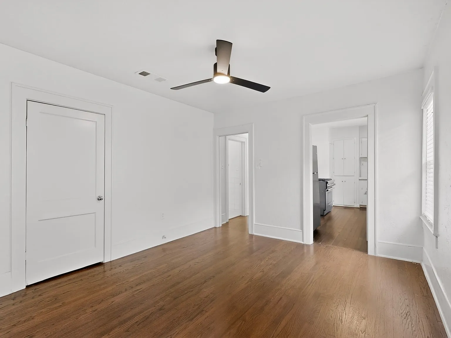 1 bed, 1142 sqft, $1,595 — Photo 4