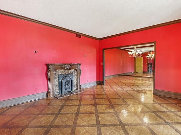 3rd image of 8 River Ln