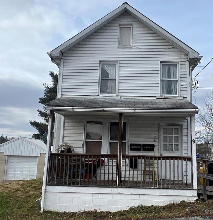 1st image of 9 Methodist Ave #9A