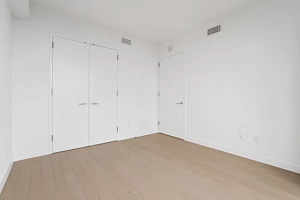 Bedroom, photo 6