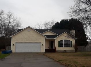 1707 Wynfield Ln, Auburn, GA