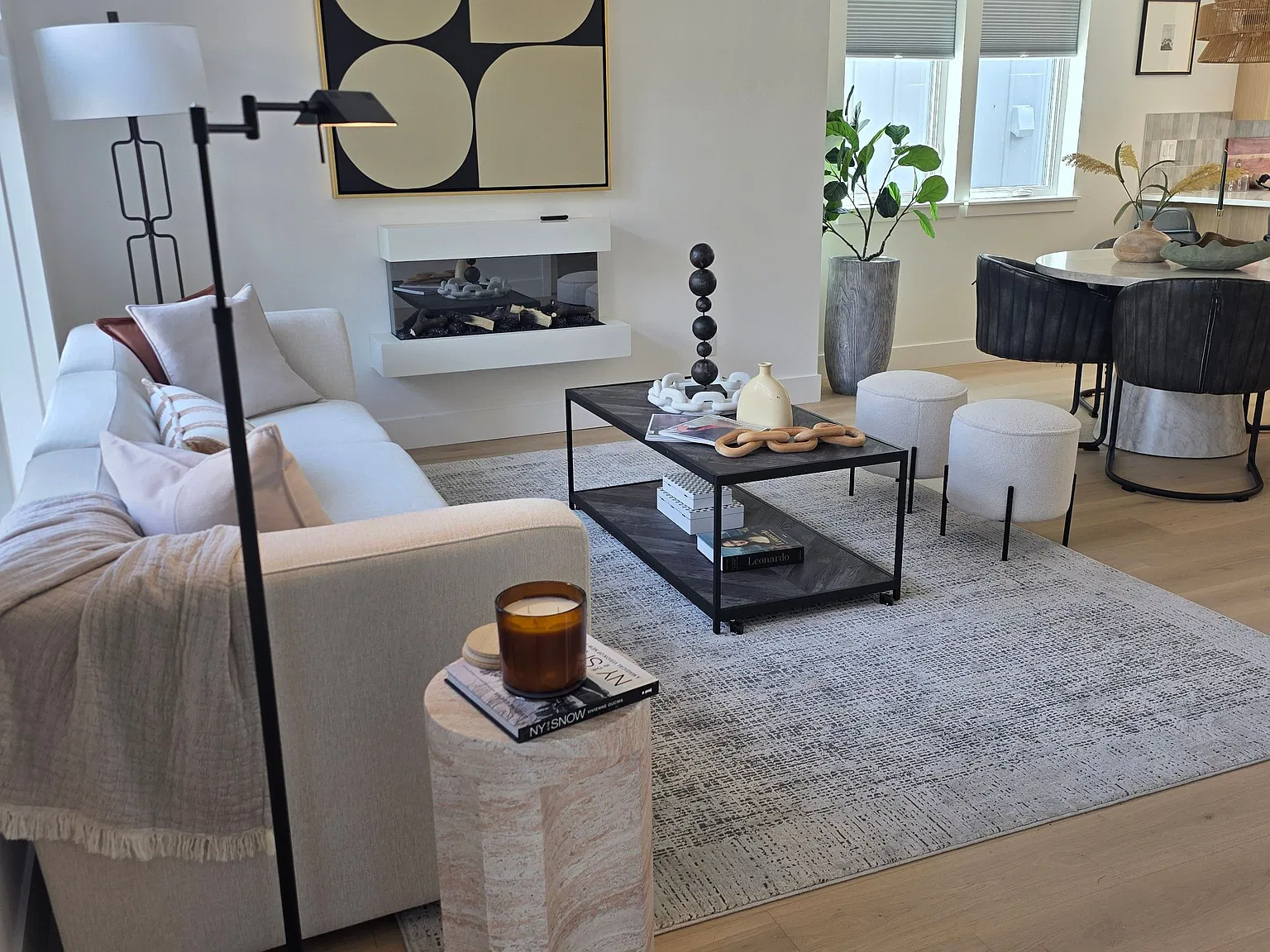 2 bed, 2.5 bath, 1098 sqft, $3,890 — Photo 3