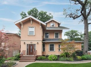 1050 Anderson Ave, Fort Lee, NJ 07024