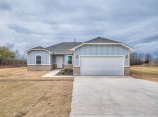 13056 Mannington Rd, Edmond, OK 73025