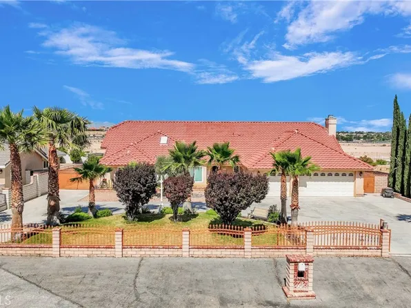 12450 Indian River Dr, Apple Valley, CA 92308