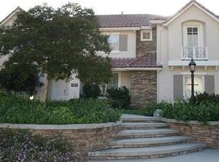 3525 Castleman Ln, Burbank, CA 91504