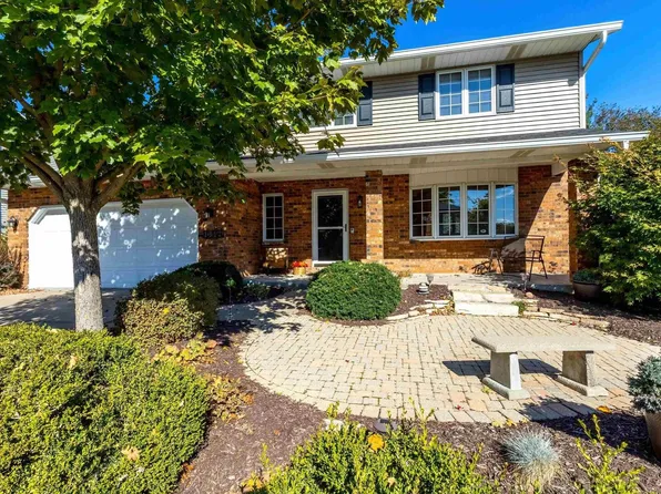 1312 W 43rd St, Davenport, IA 52806