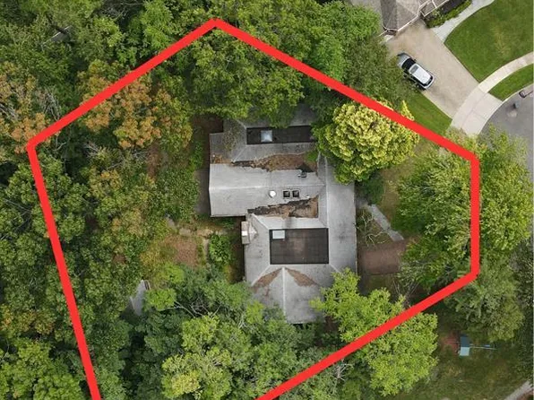 380 5th Court, River Edge, NJ 07661