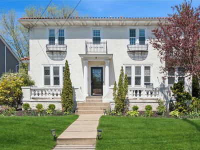 112 Wilson Street, East Rockaway, NY, 11518