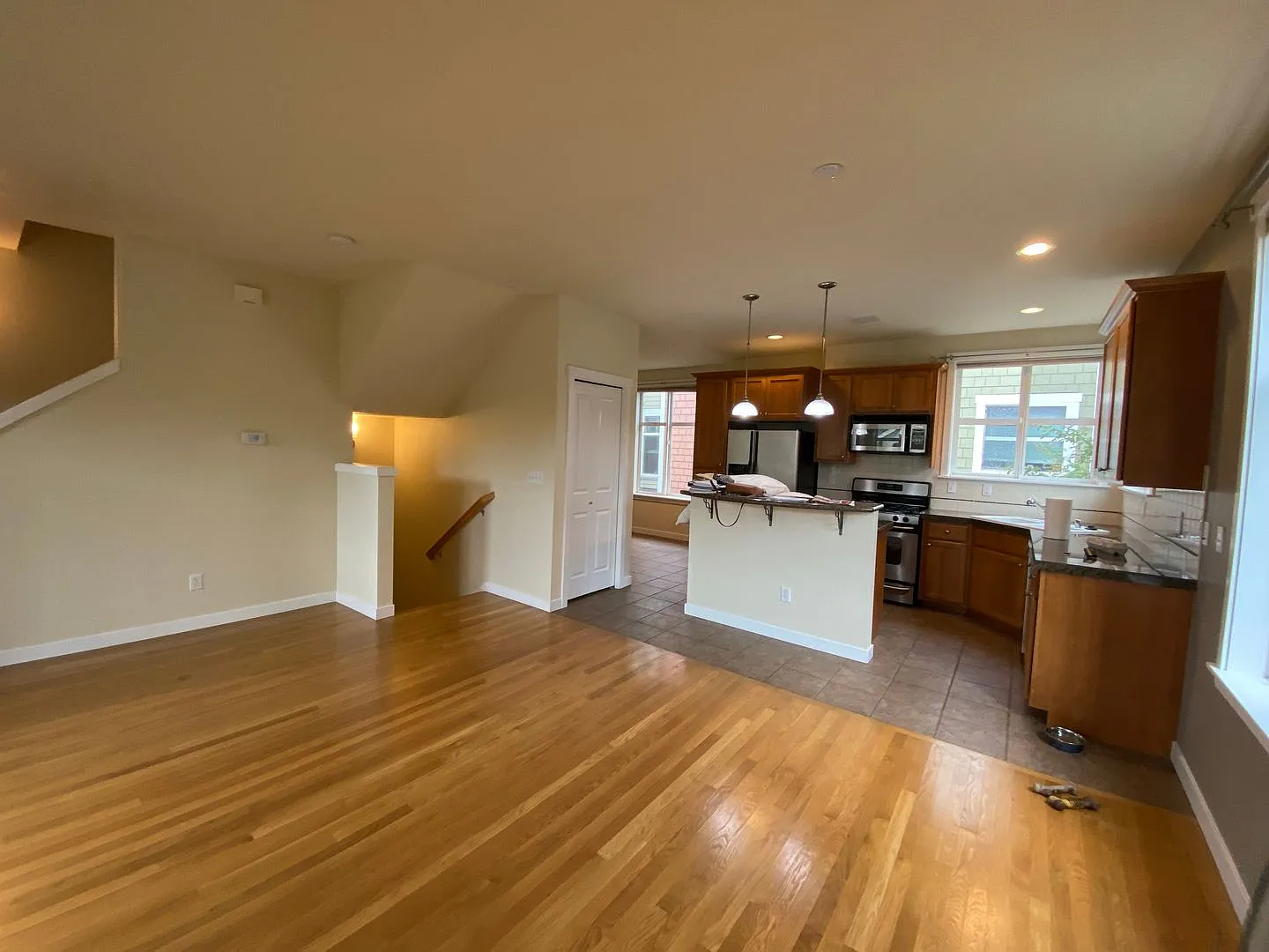 Fetching Newer Townhome in Trendy Wallingford Neighborhood! — Photo 4