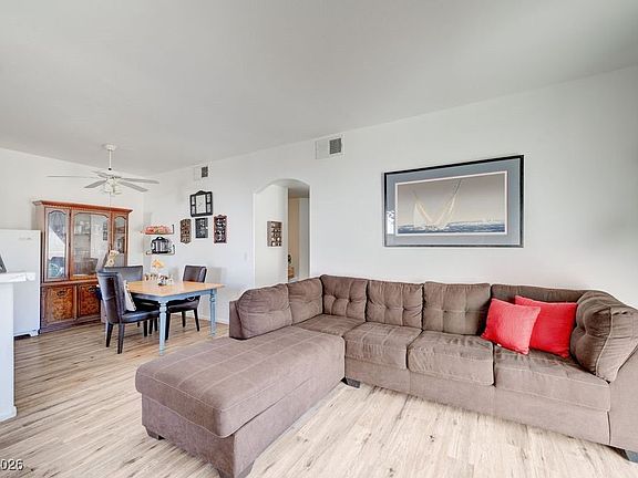 4th image of 1300 S Arlington St APT 132