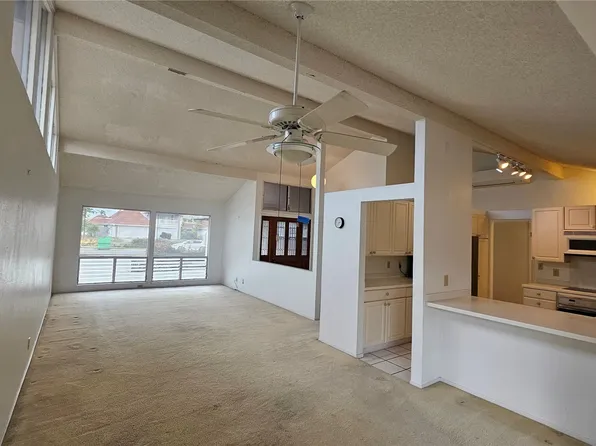 590 Keolu Dr, Kailua, HI 96734