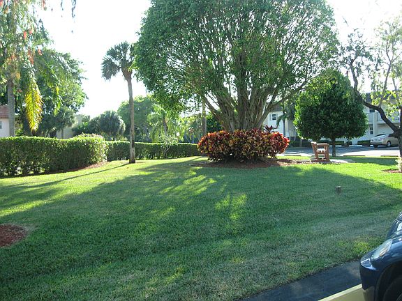3rd image of 2805 Casita Way APT 214