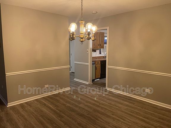 4th image of 307 N Orchard Dr