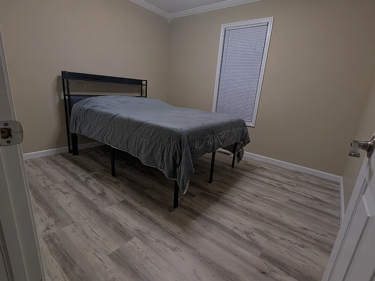 385 Kingsbury Rd — Photo 17