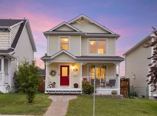 130 Tuscany Valley Dr NW, Calgary, AB T3L 2C1
