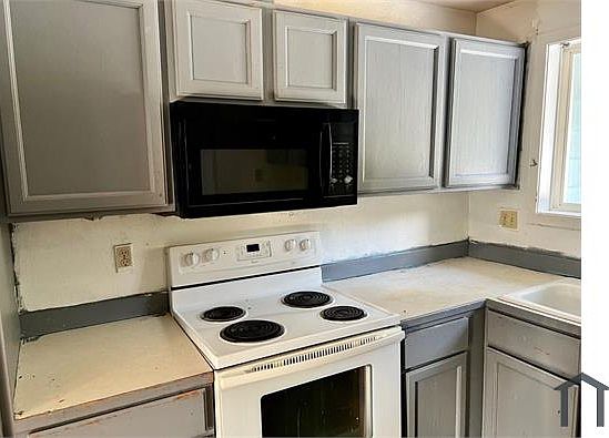 3rd image of 11728 NE 150th Pl