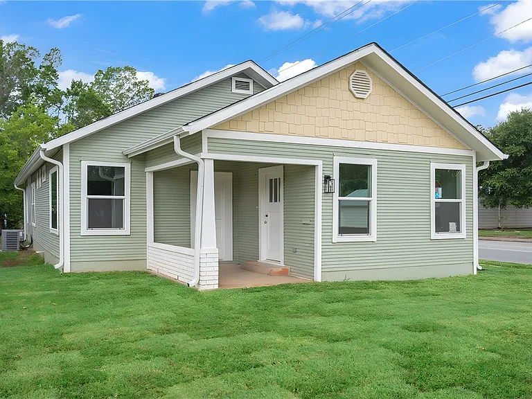 15102 Faircrest Dr — Photo 3