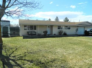 10690 McGuire Ave, Klamath Falls, OR 97603