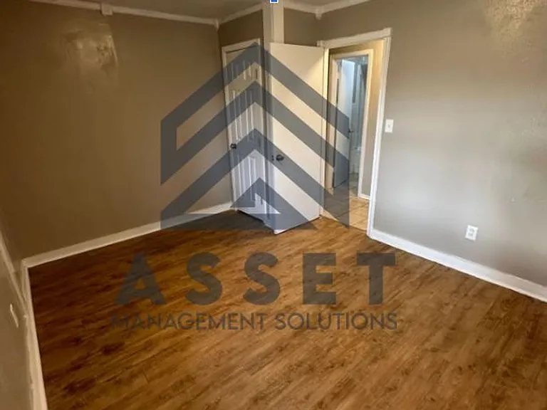 2121 N Wilburn Pl — Photo 7