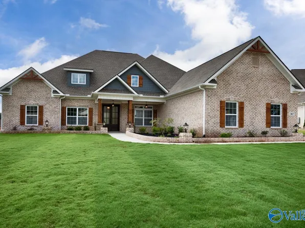 367 Kendallwood Dr, Meridianville, AL 35759