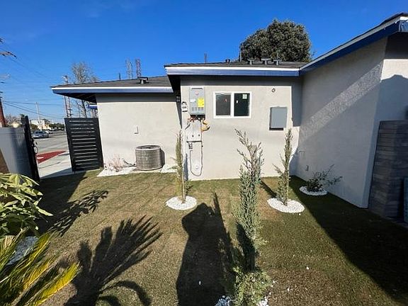 2nd image of 5908 Camerino St #1