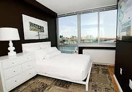 2nd image of 4720 Center Blvd APT 2906