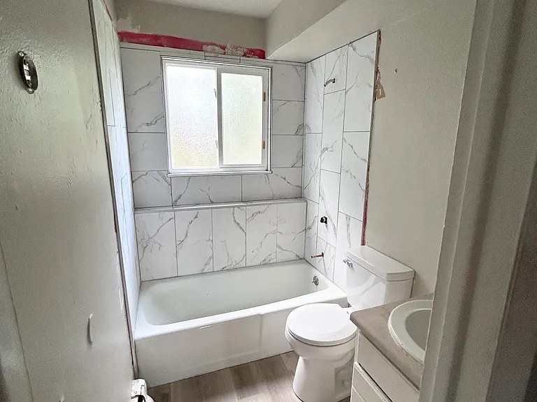 2520 King St #1 — Photo 9