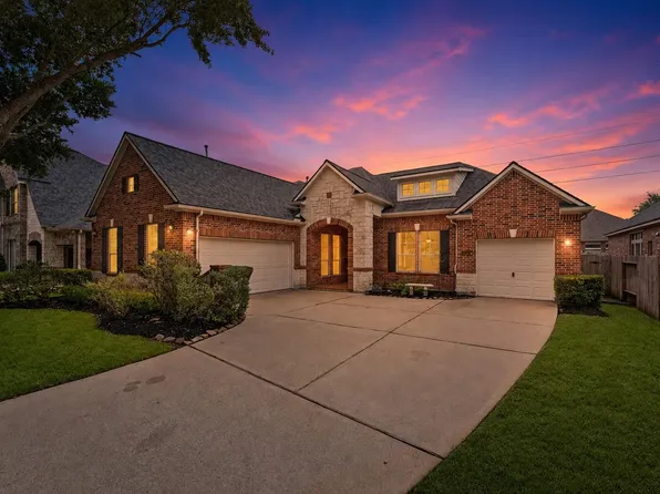 2811 Misty River Ln, Richmond, TX 77406